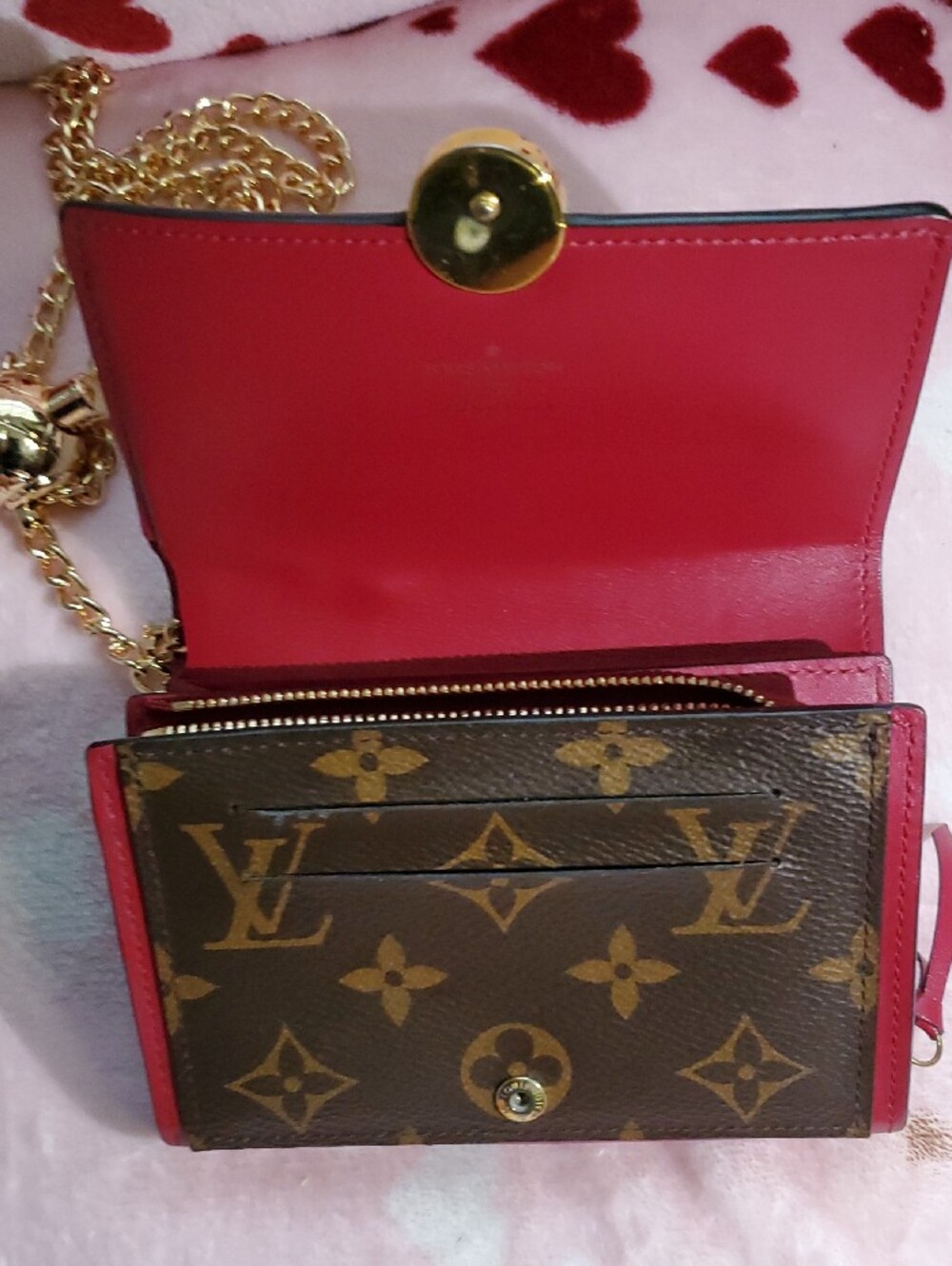Louis Vuitton Monogram Crossbody Wallet with Gold Chain & Red Trim - Picture 10 of 17